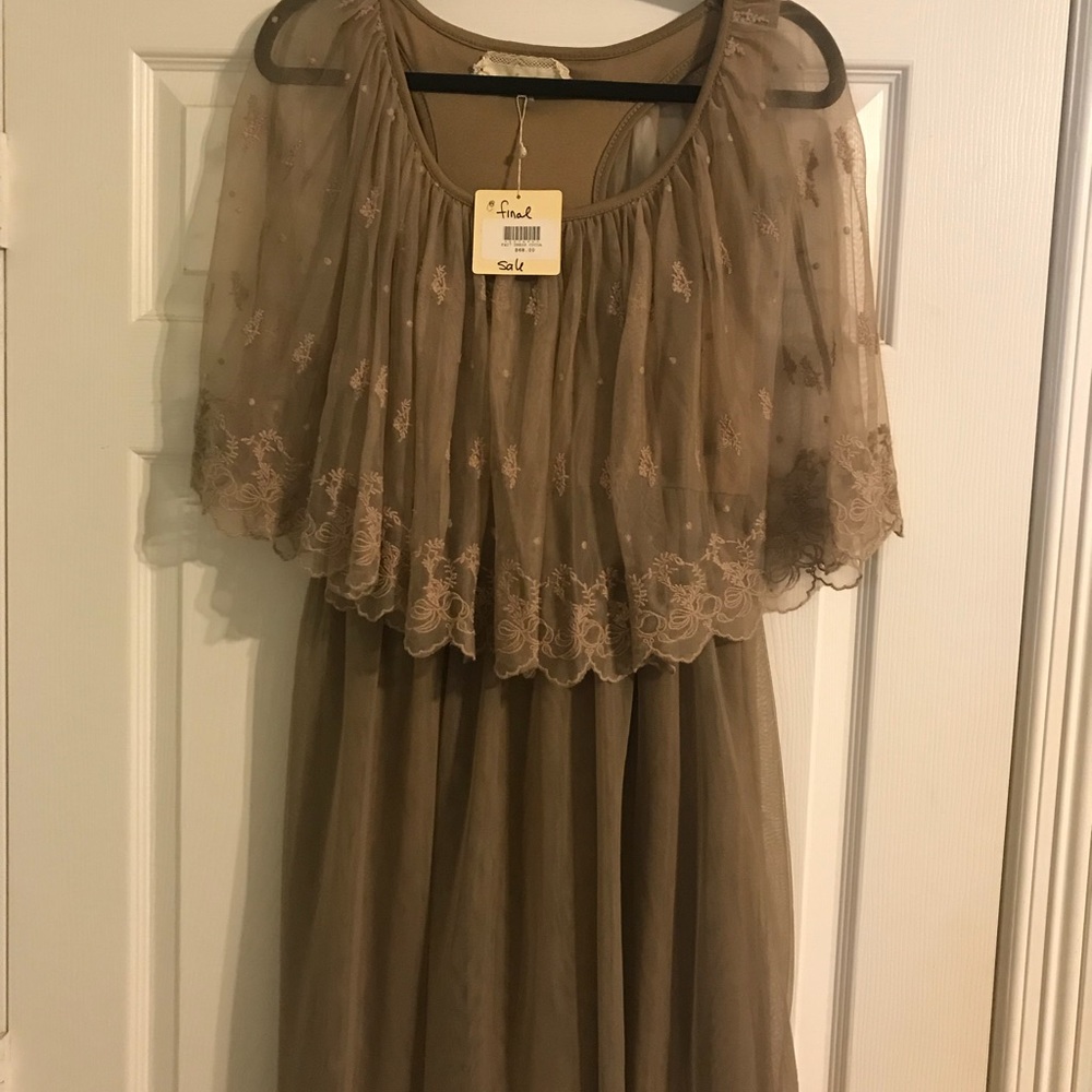 Off the Shoulder Lace and Tulle Dress